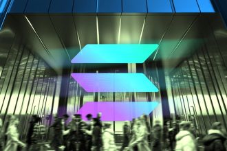 Grayscale exec – DL News