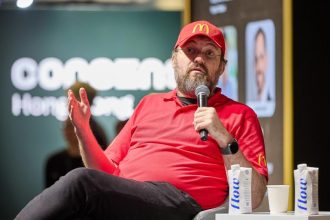 ADA under 20 cents as Hoskinson says he is 'taking a break' after warning of ecosystem failures