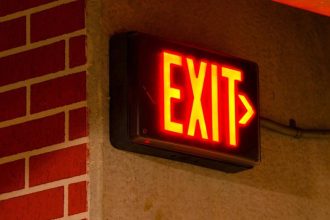 BTC, ETH, SOL and XRP ETFs bleed $4.4 billion over 13 sessions, only HYPE in green