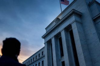 Fed Reserve Study: Crypto Owners Expect 22% Returns While Non-Owners See Just 7%